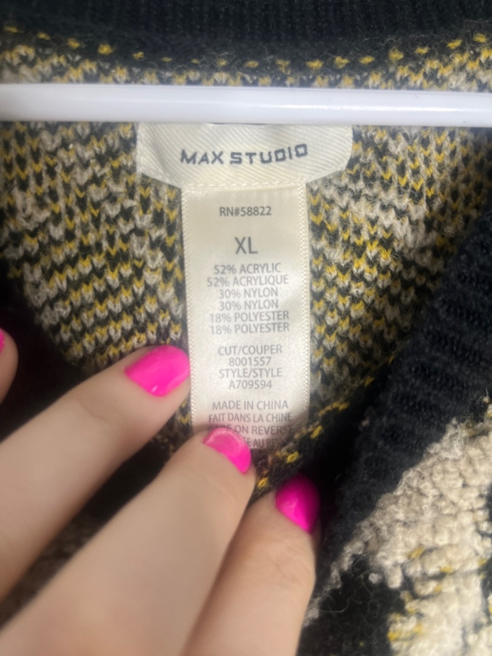 Max Studio Black & Cream Houndstooth Crewneck Sweater - Picture 2 of 5
